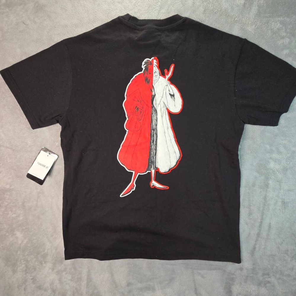 Disney Villains T Shirt Mens M Black Cruella de Vil Graphic Chenille Streetwear - Picture 2 of 12